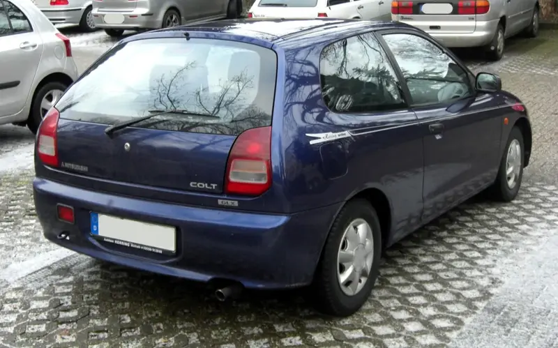Mitsubishi Colt - 2