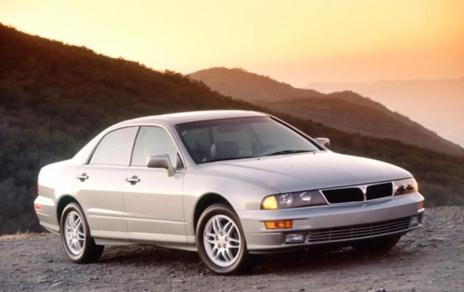 Mitsubishi Diamante Diamante II