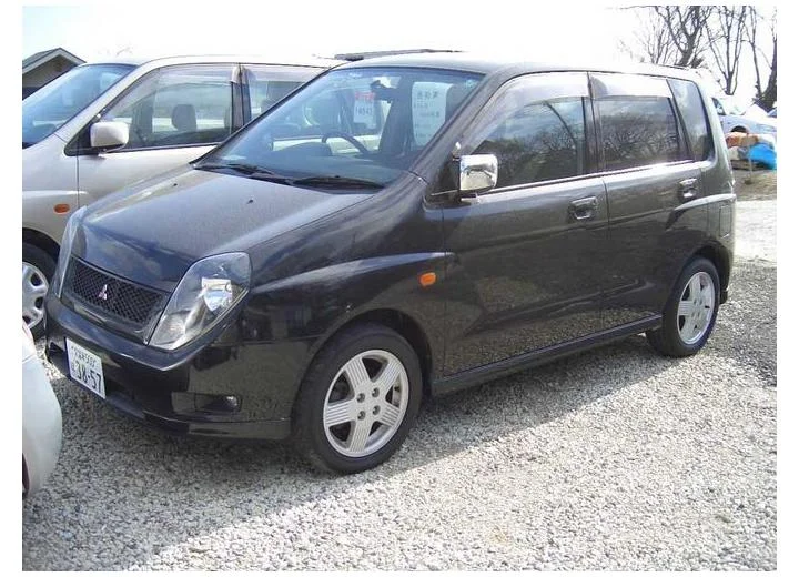 Mitsubishi Dingo Dingo (CJ)