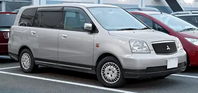 Mitsubishi Dion Dion