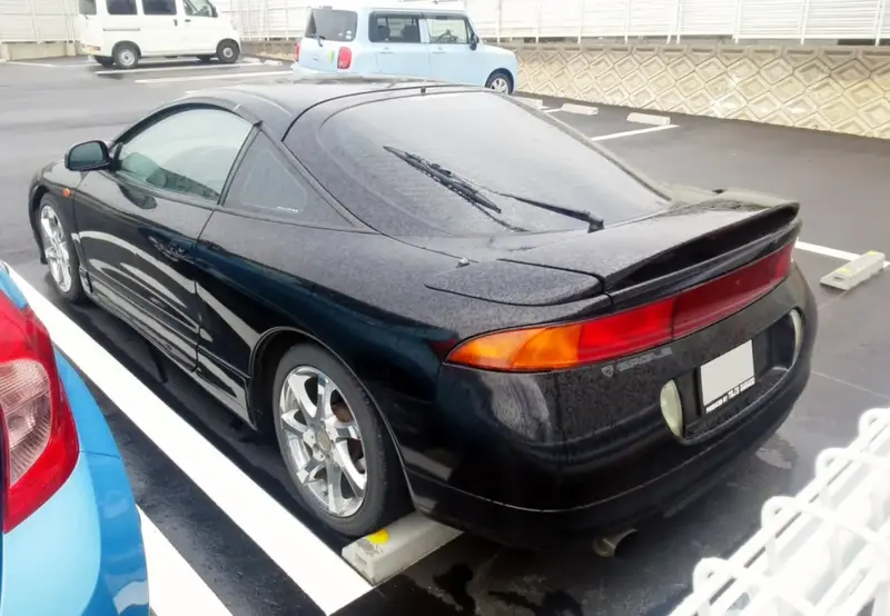 Mitsubishi Eclipse - 4