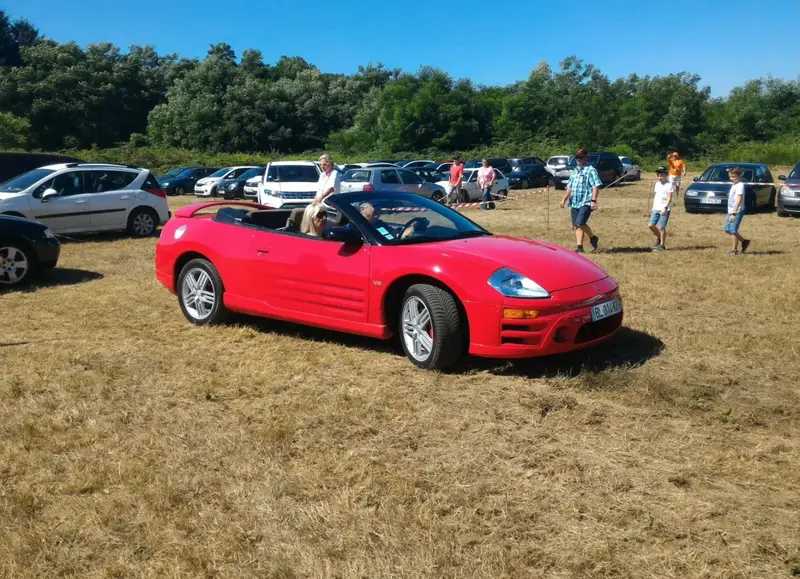 Mitsubishi Eclipse - 4