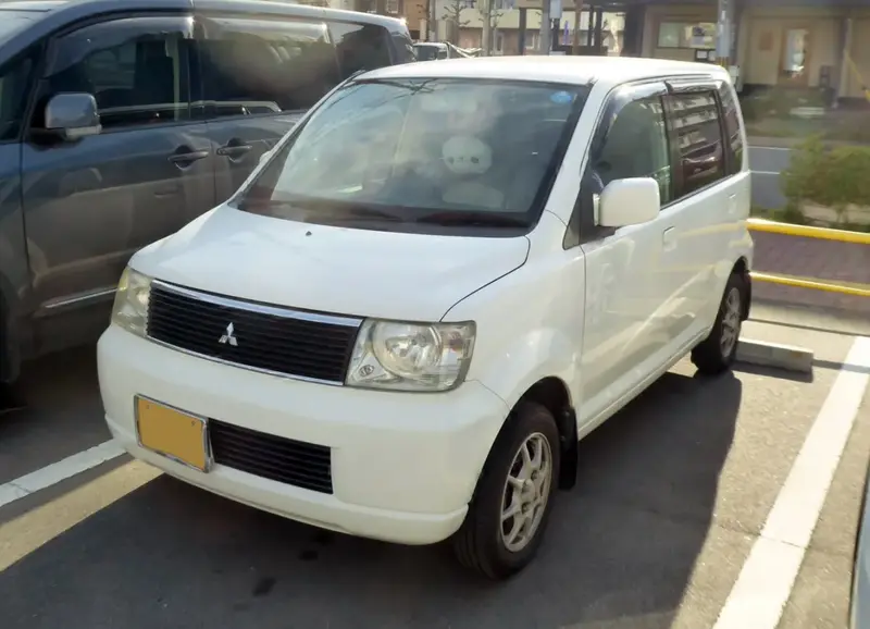 Mitsubishi eK - 4