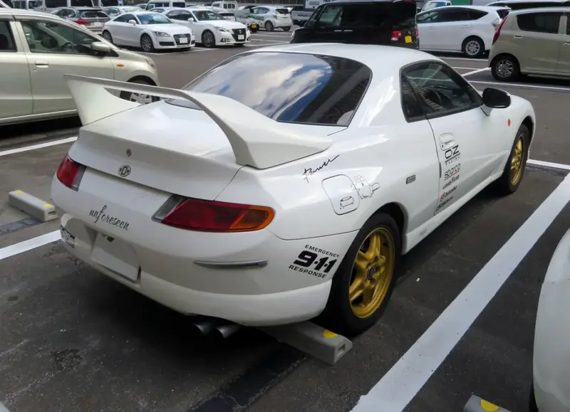 Mitsubishi FTO - 2