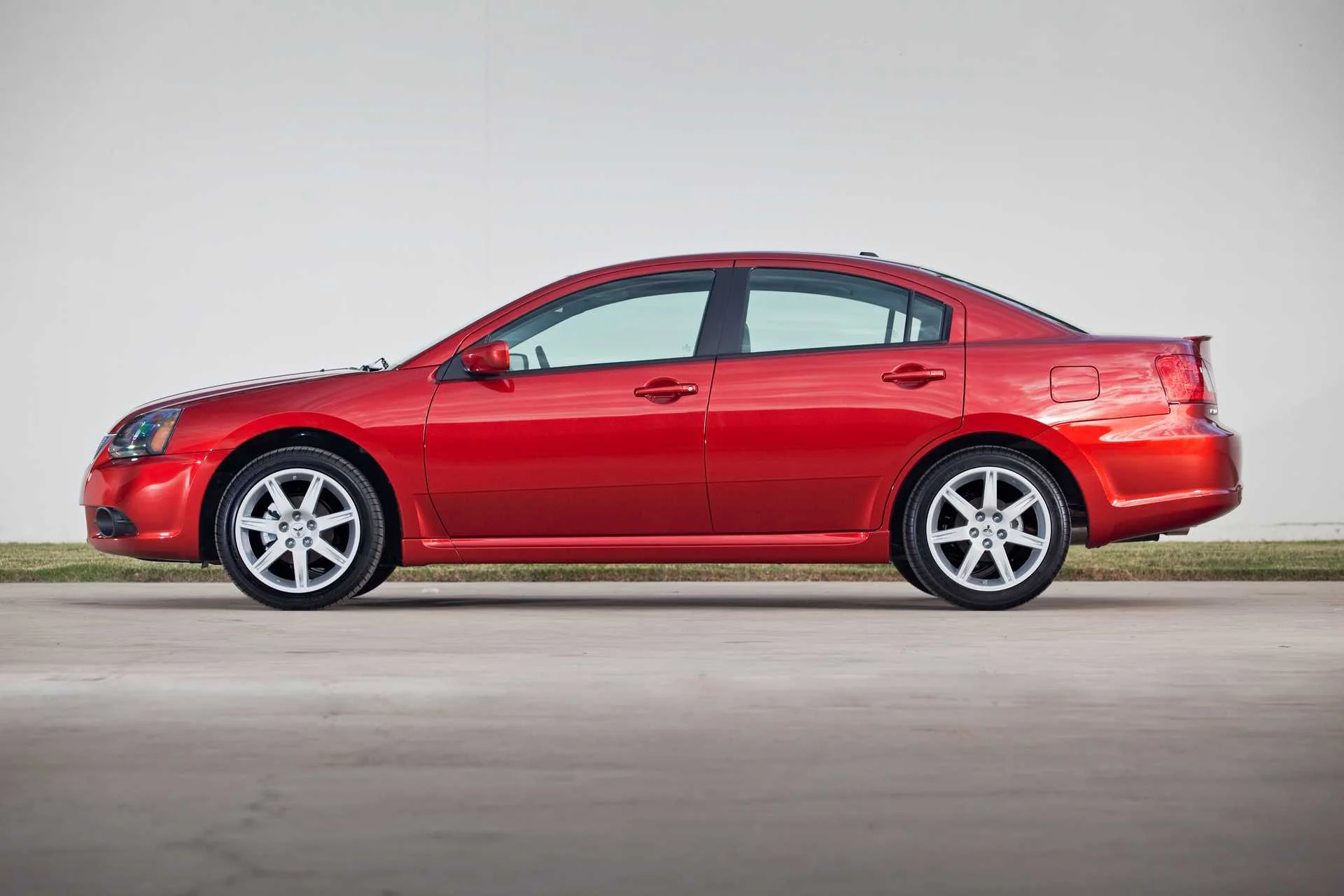 Mitsubishi Galant Galant V