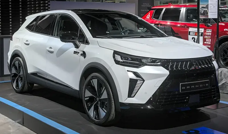 Mitsubishi Grandis Grandis (2025)
