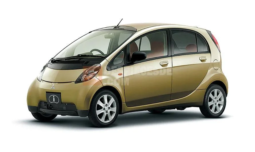 Mitsubishi i i (HA1W)