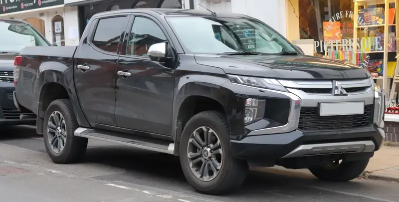 Mitsubishi L200 L200 V Club Cab (facelift 2019)