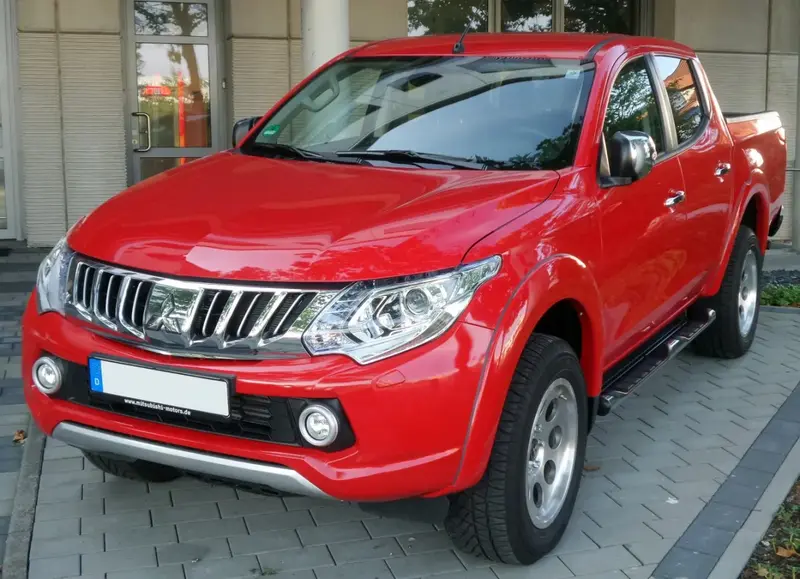 Mitsubishi L200 L200 V Club Cab