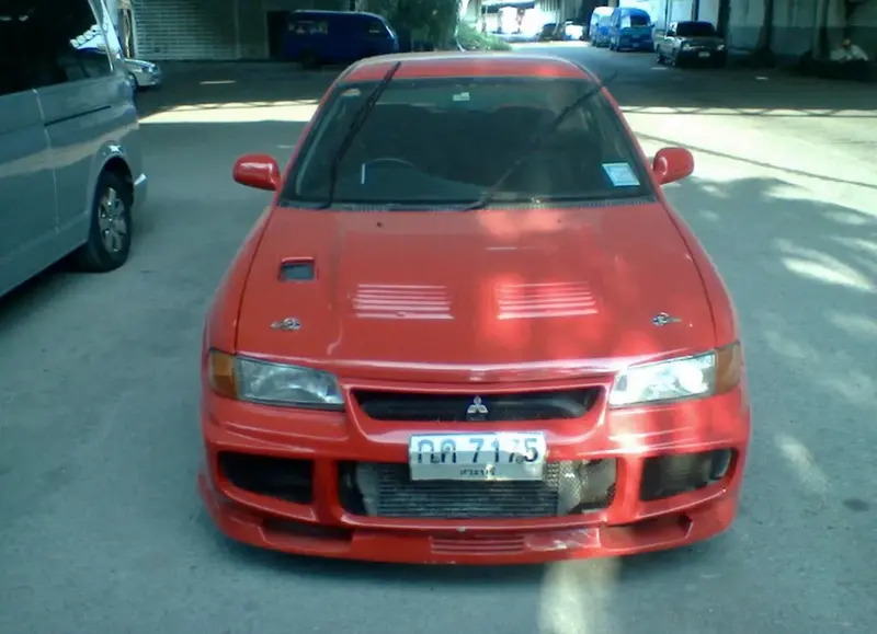 Mitsubishi Lancer Evolution - 5