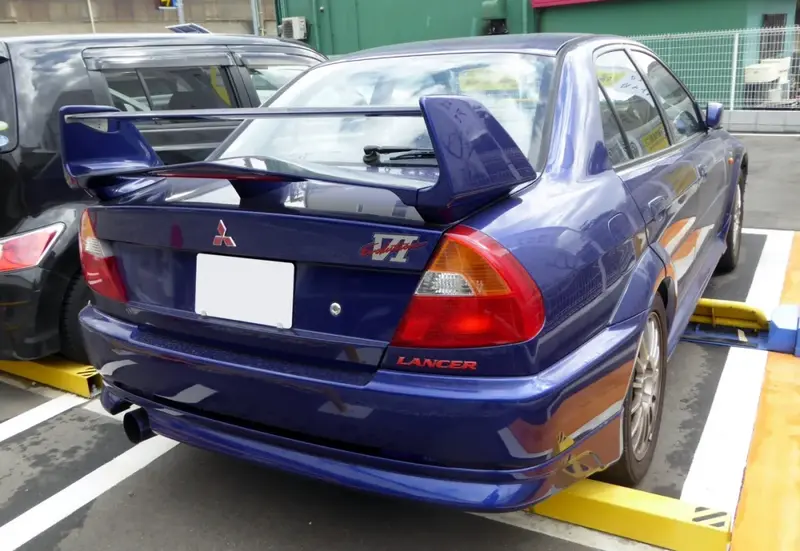 Mitsubishi Lancer Evolution - 2