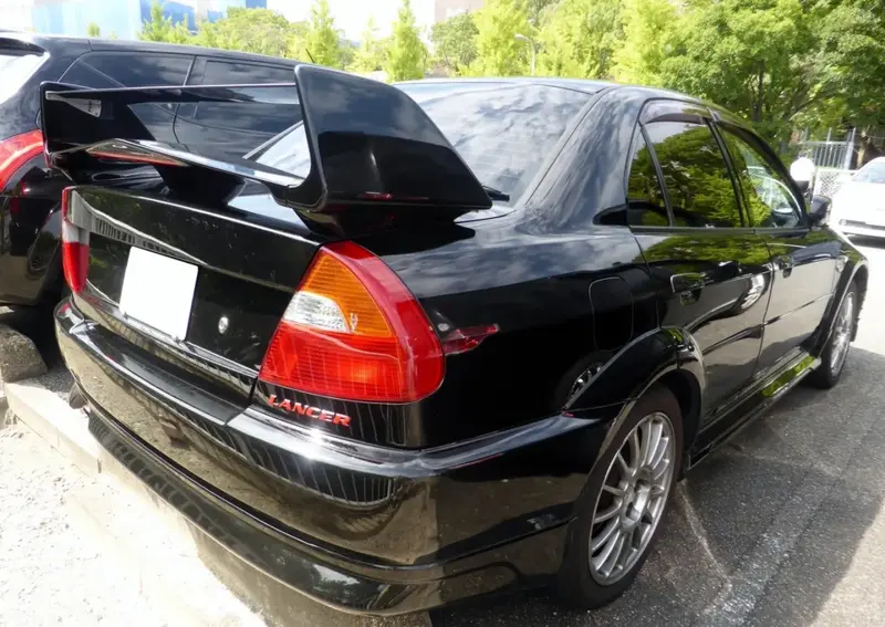 Mitsubishi Lancer Evolution - 4