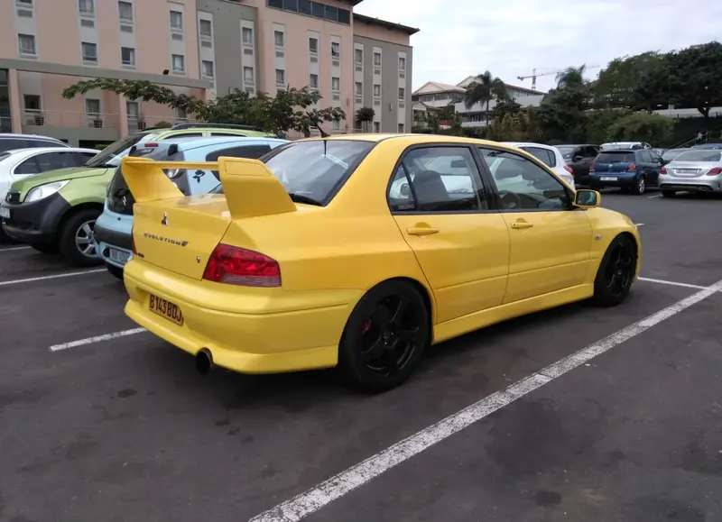 Mitsubishi Lancer Evolution - 3