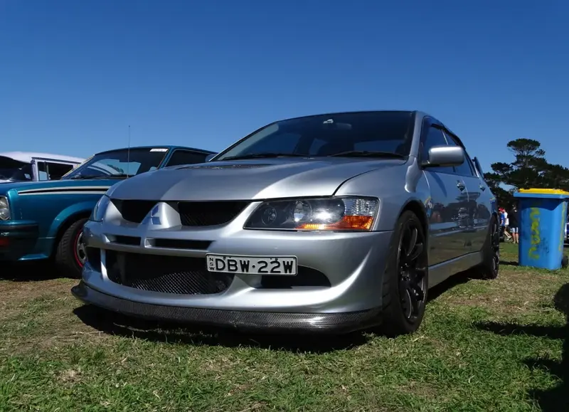 Mitsubishi Lancer Evolution - 5