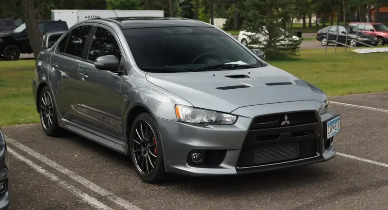 Mitsubishi Lancer Evolution - 2
