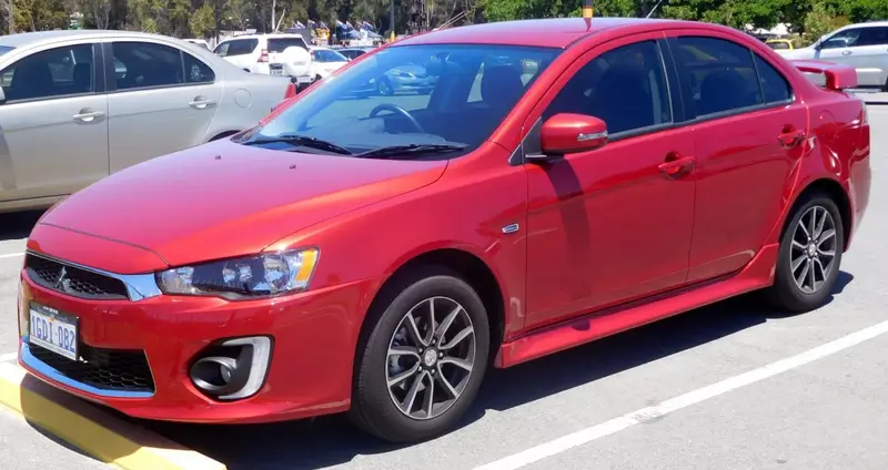 Mitsubishi Lancer - 3