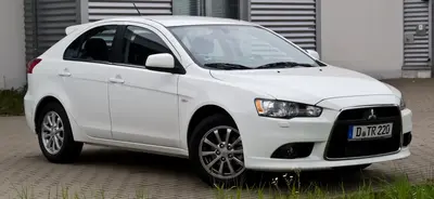 Mitsubishi Lancer Lancer Sportback IX (GS44S)