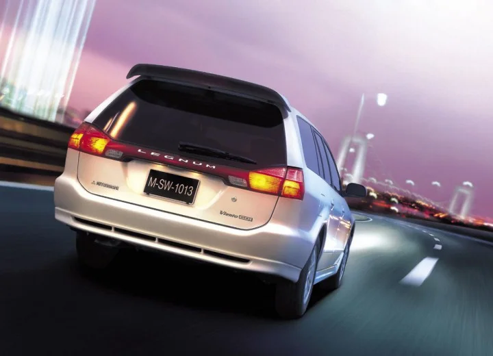 Mitsubishi Legnum Legnum (EAO)