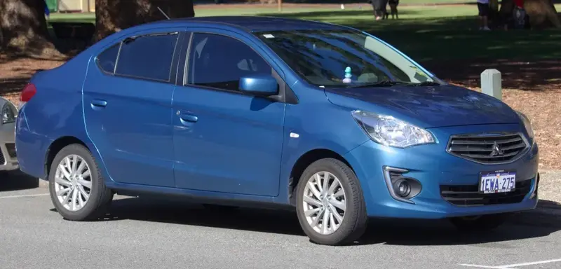 Mitsubishi Mirage - 3