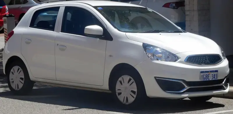 Mitsubishi Mirage - 3