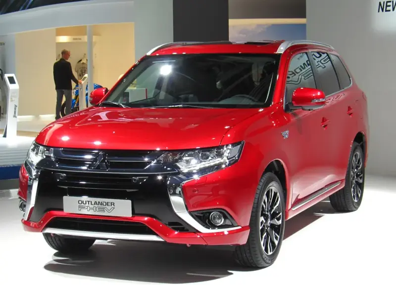 Mitsubishi Outlander Outlander III (facelift 2015)
