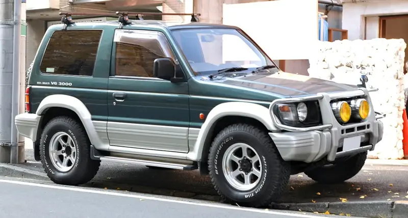 Mitsubishi Pajero Pajero II Metal Top (V2_W,V4_W)