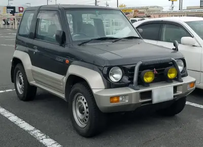 Mitsubishi Pajero Pajero Junior