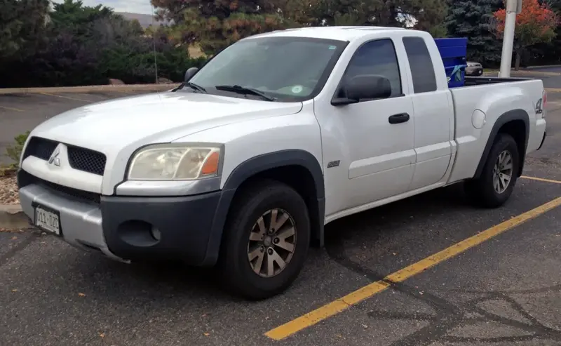 Mitsubishi Raider Raider 3.7 LS V6 (210 bg) - görsel 2
