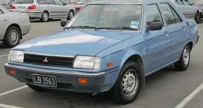 Mitsubishi Tredia Tredia (A21_)