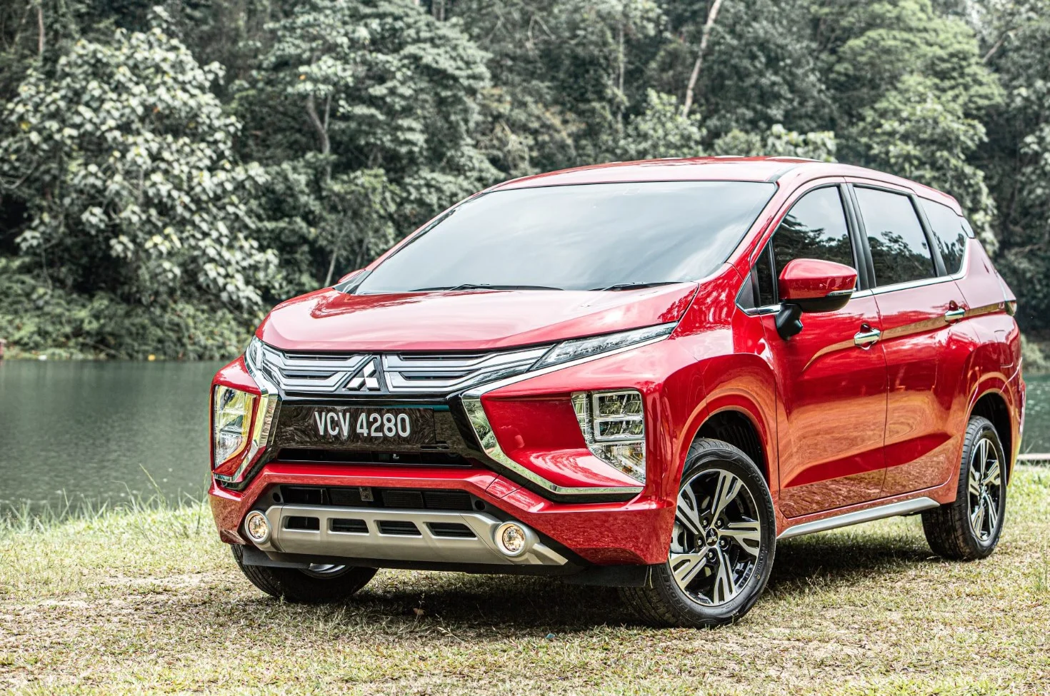 Mitsubishi Xpander Xpander