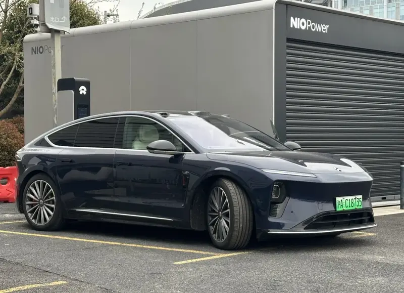 NIO ET9 ET9 100 kWh (707 bg) Electric 4WD - görsel 4