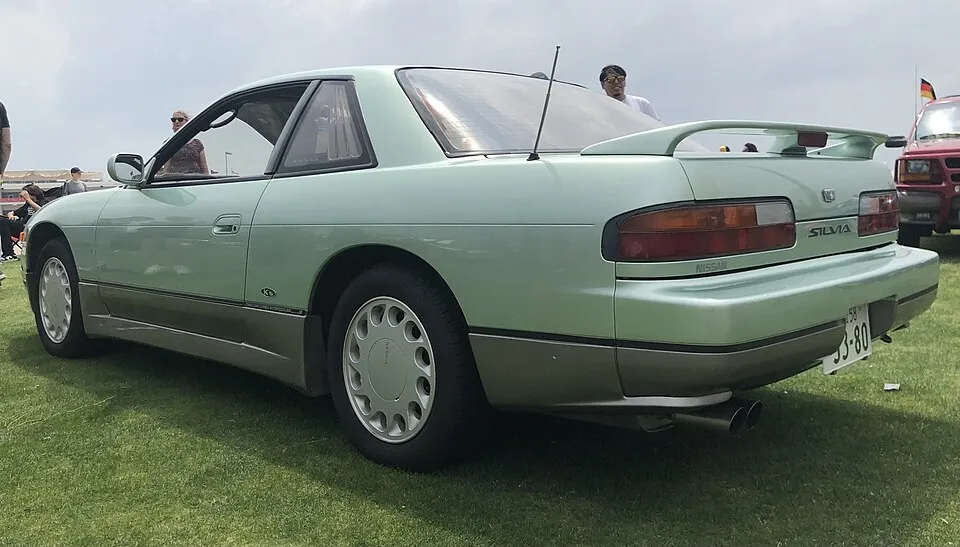 Nissan 3