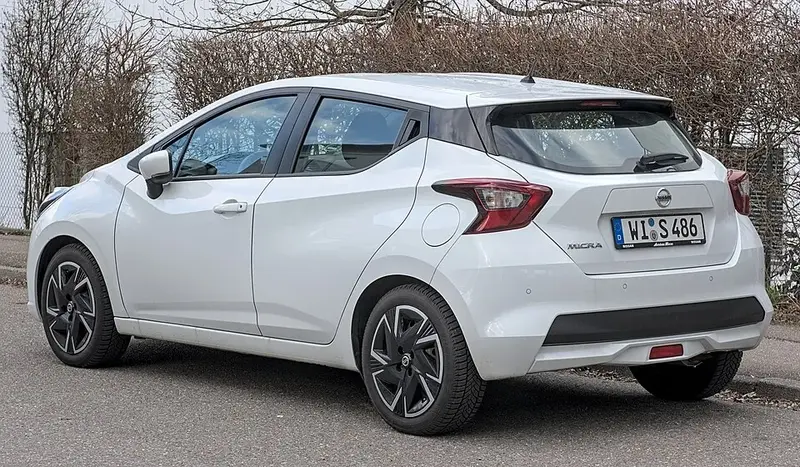 Nissan Micra - 2