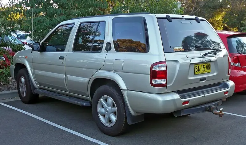Nissan Pathfinder - 4