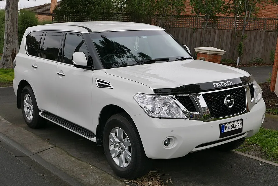 Nissan Patrol - 2
