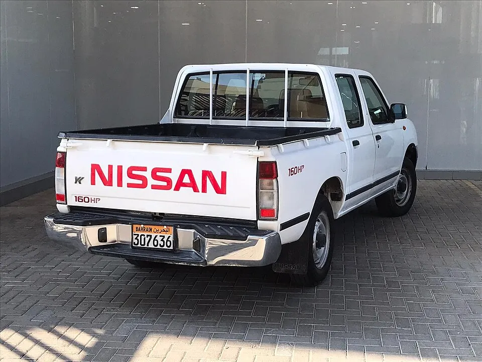 Nissan 2