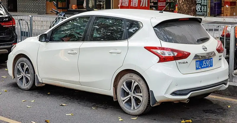 Nissan Pulsar - 4