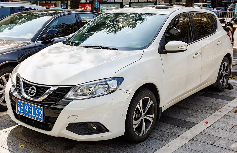 Nissan 5