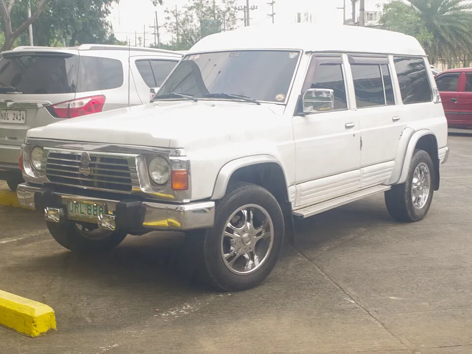 Nissan 3