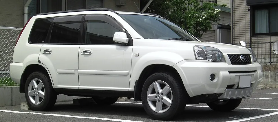 Nissan 4