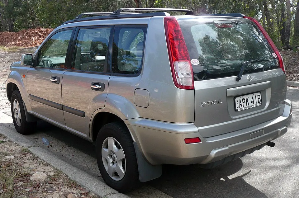 Nissan 3