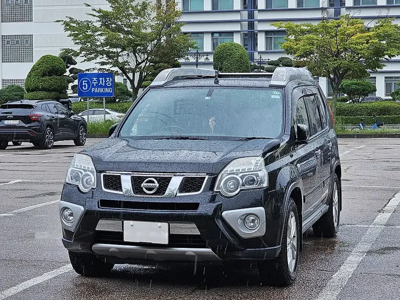 Nissan X-Trail - 2