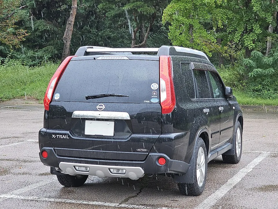 Nissan 3