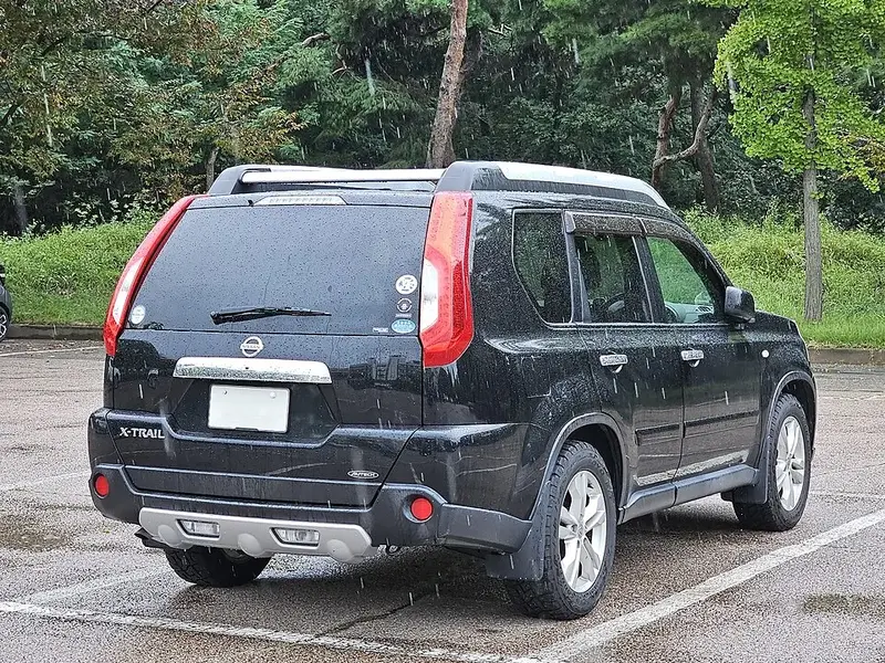 Nissan X-Trail - 4