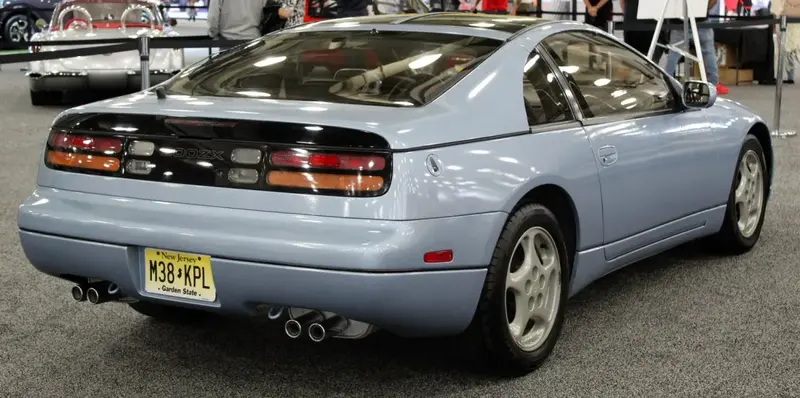 Nissan 300 ZX - 6