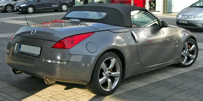 Nissan 350Z - 4