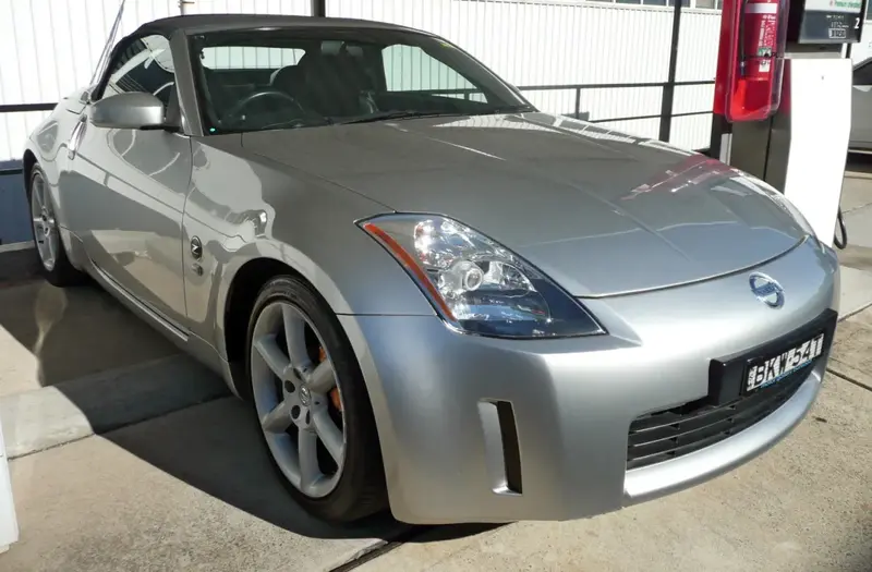 Nissan 350Z 350Z Roadster (Z33)