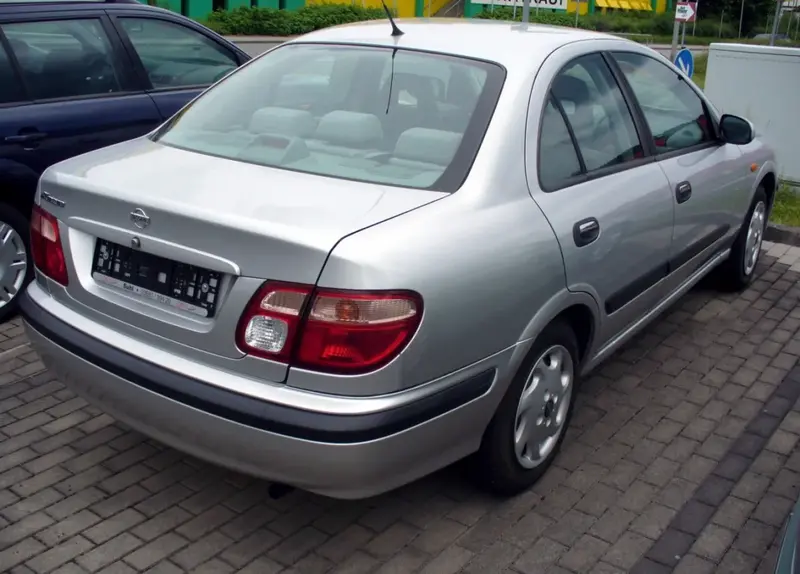 Nissan Almera - 2