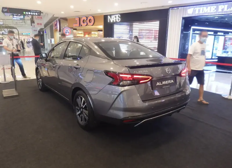 Nissan Almera - 6