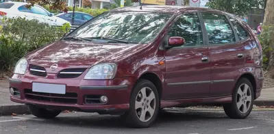 Nissan Almera Almera Tino (facelift 2003)